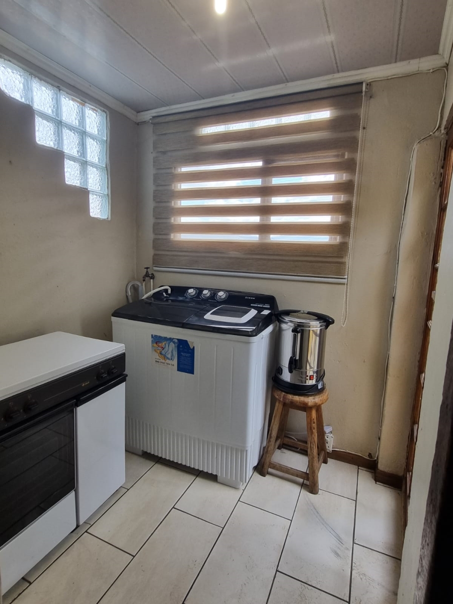 4 Bedroom Property for Sale in Kwa Nobuhle Eastern Cape